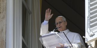 Paavi Leo muutti vasta nyt Apostoliseen palatsiin