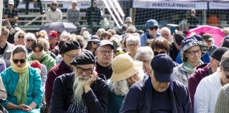 Herättäjäjuhlien sateenkaariseurat siirrettiin kirkosta kulttuurikeskukseen – taustalla kirkkoneuvoston vastustus
