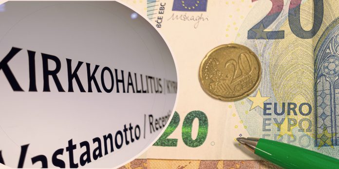 kuvakollaasi jossa on kirkkohallituksen kyltti, kynä ja seteli