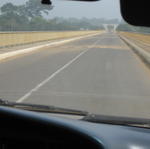 Lännen tie eli pääkaupungista Yaoundésta kohti Lännen maakuntaa